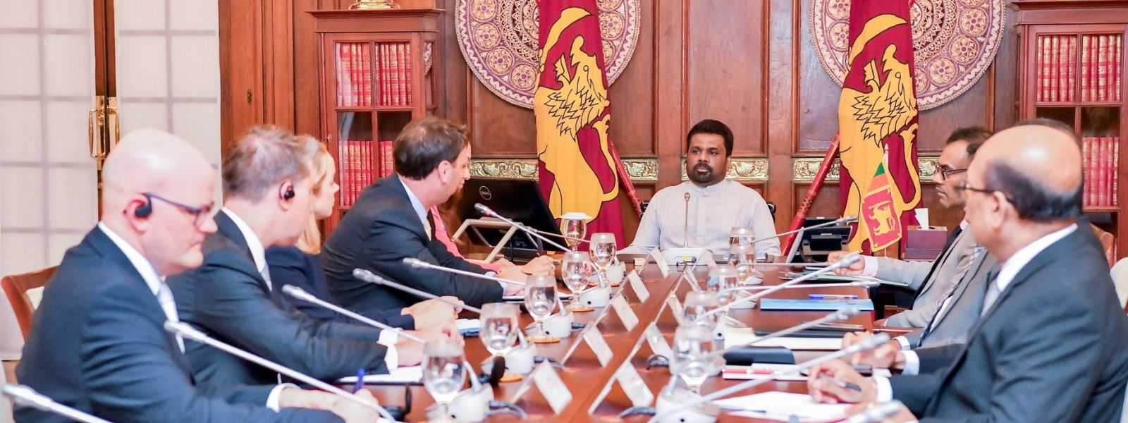 President Meets Senior Officials of USTR
